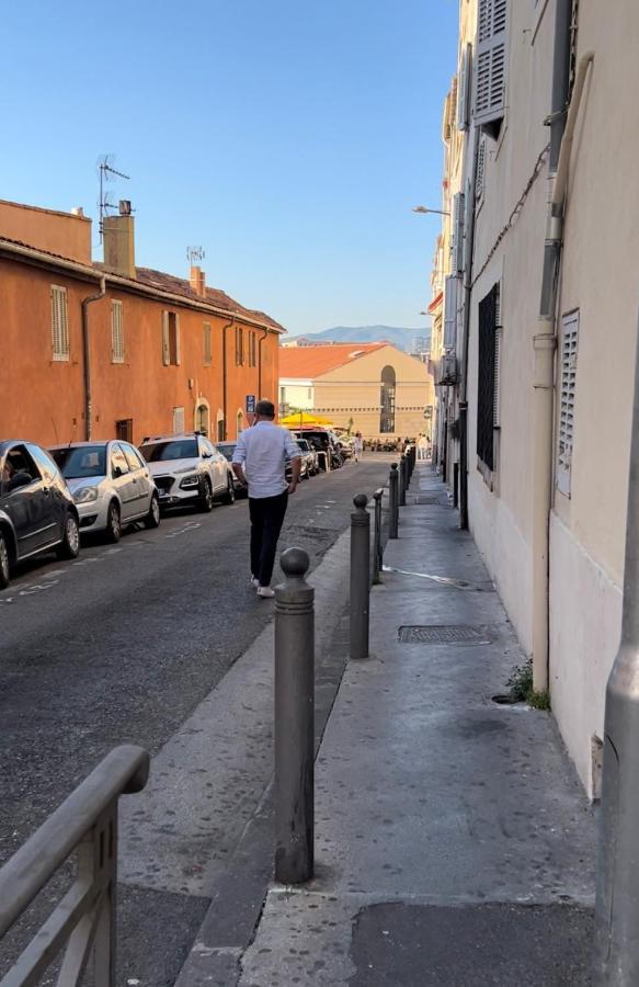 マルセイユT2 Quartier St Victor Proche Vieux Port Et Plage Des Catalans 13007アパートメント エクステリア 写真